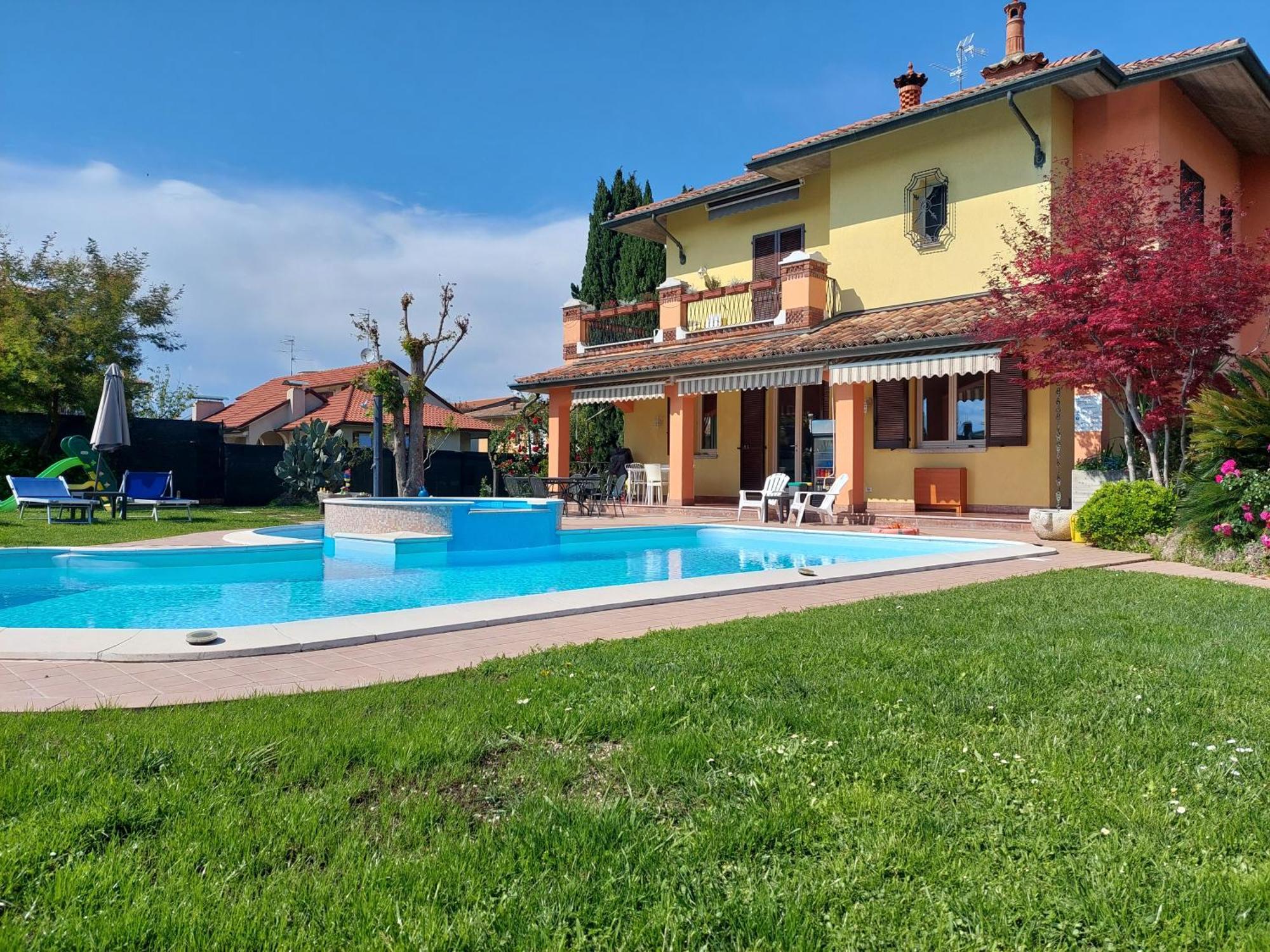 B&B Villa Giulia Desenzano del Garda Extérieur photo